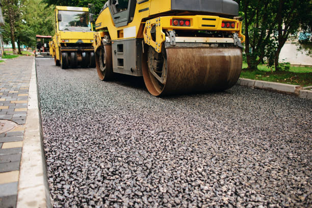 Best Asphalt Driveway Paving in August, CA